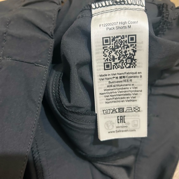 NWT Fjällräven High Coast Pack Shorts M | Men’s US 40 | Black - Picture 6 of 9